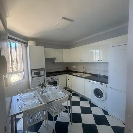 Maravilloso Duplex Frente Al Mar Con Parking Propio A Pie De Playa Apartamento Radazul