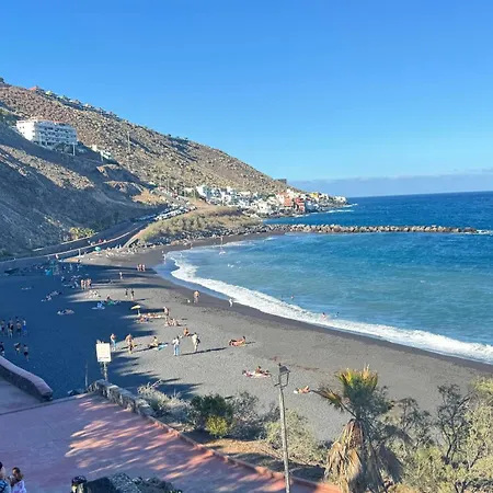 Maravilloso Duplex Frente Al Mar Con Parking Propio A Pie De Playa * Radazul