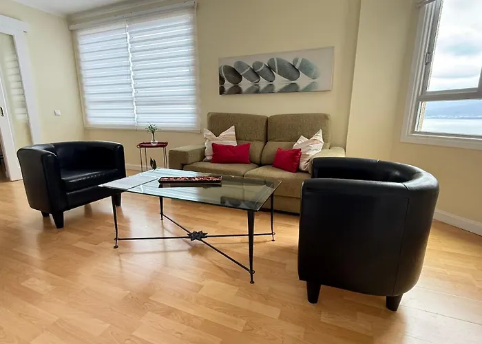 Lägenhet Maravilloso Duplex Frente Al Mar Con Parking Propio A Pie De Playa Radazul